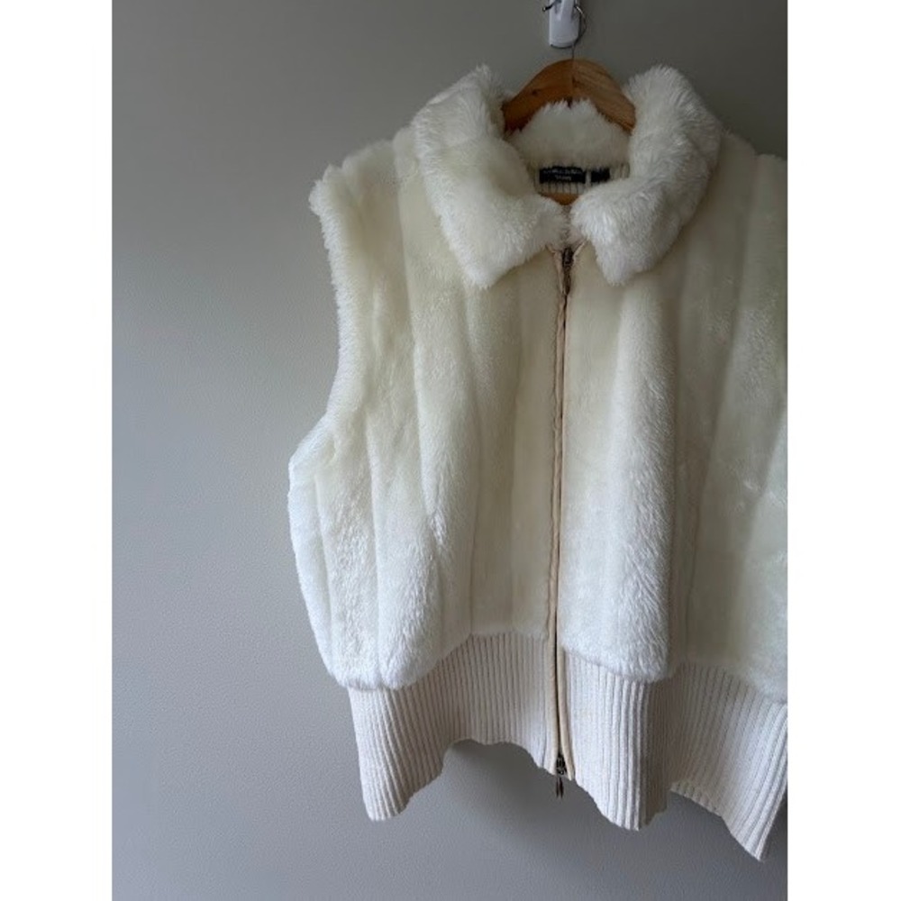Winter Chic Essentials by Milano Faux Fur Vest XL Ivory Ribbed Knit Zip - Picture 8 of 9